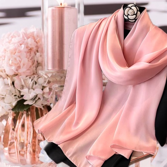Light Pink 100% SILK SATIN Large Shawl Scarf Wrap Wedding Bridesmaid Cover up - Picture 1 of 8